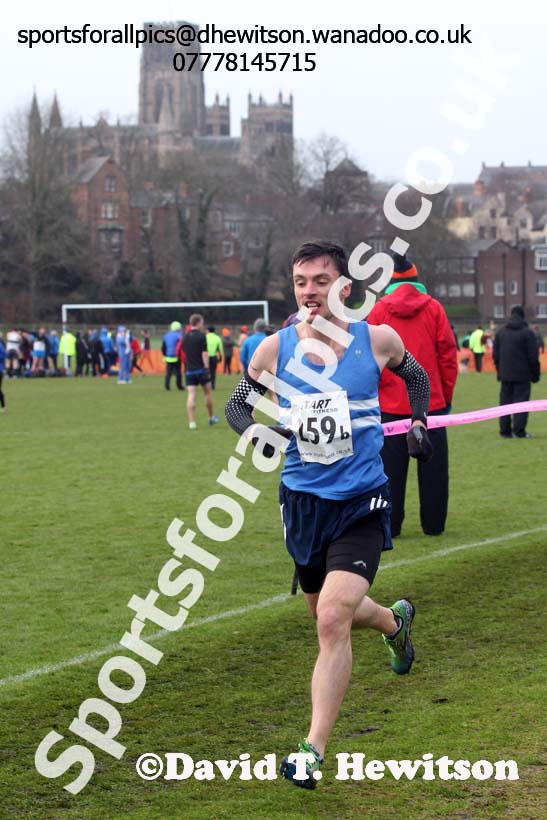 Senior mens Durham Cathedral Relays. Photo: David T. Hewitson/Sports for All Sports